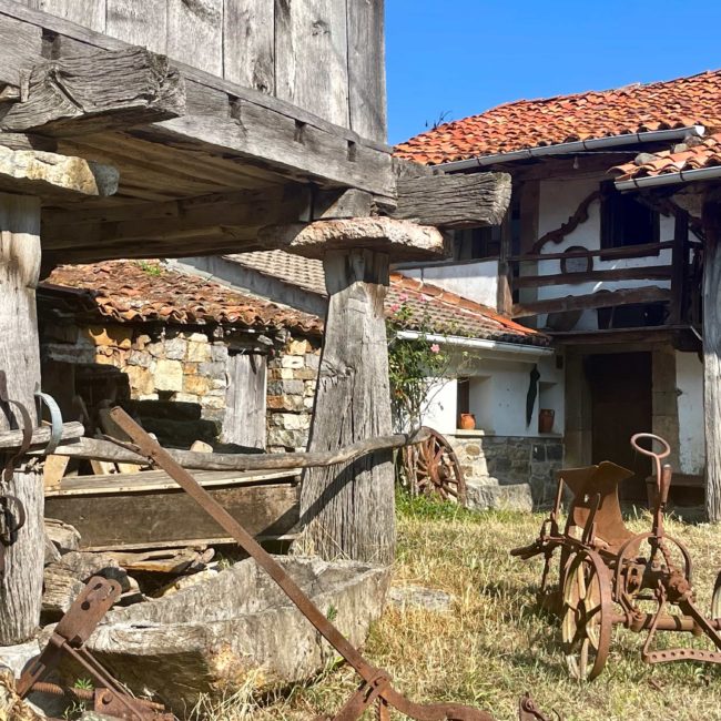 Colección Etnográfica de Oseja de Sajambre