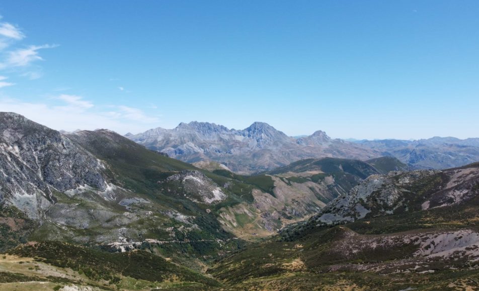 Vista de montañas