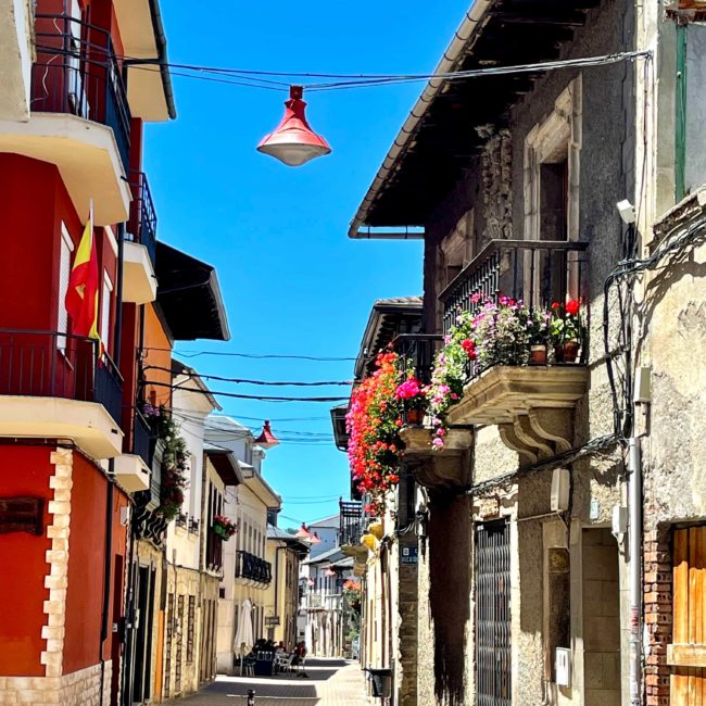 Calle de Santa María de Cacabelos