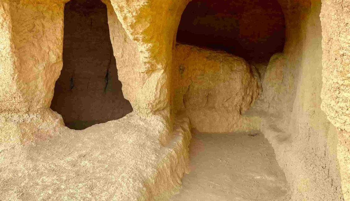 Cueva de Menudas de Villasabariego