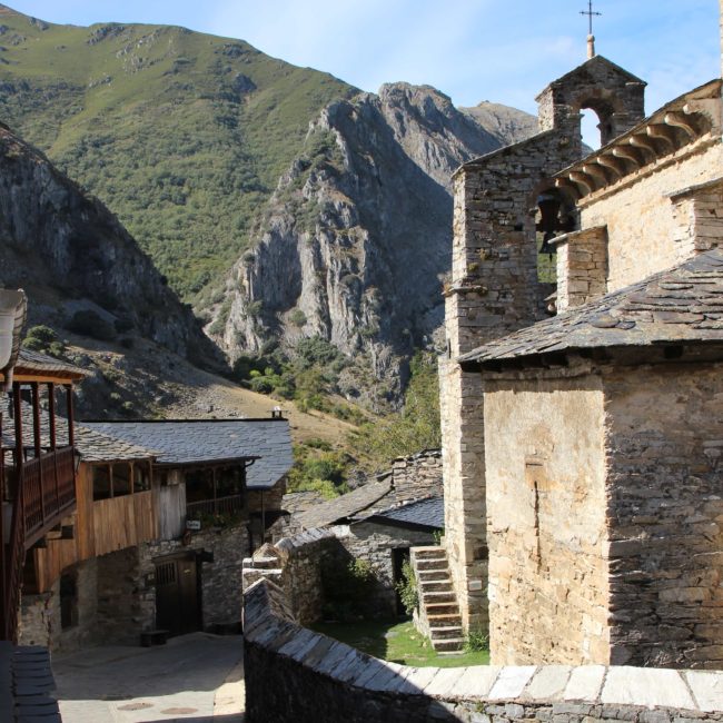 La iglesia en la calle