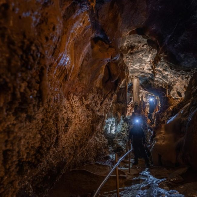 Interior de la cueva