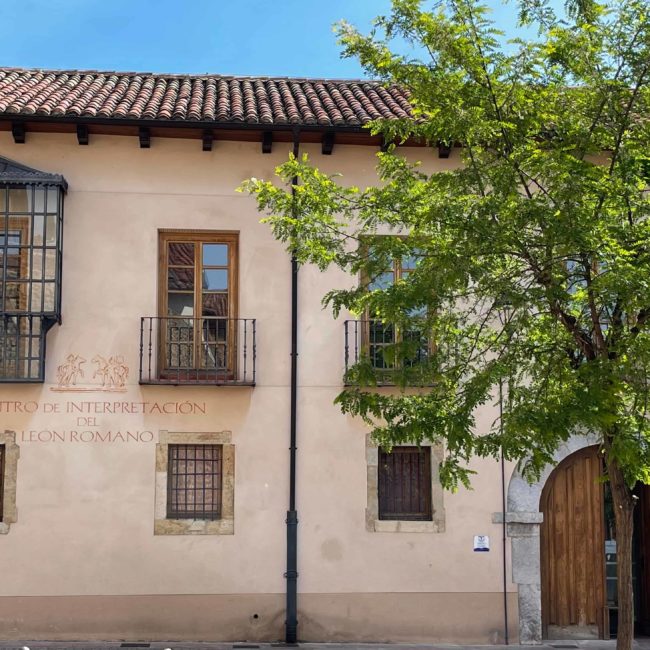 Casona de Puerta Castillo