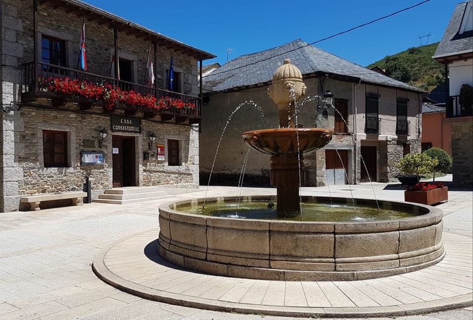 Fuente en la plaza