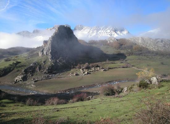 Montaña y valle